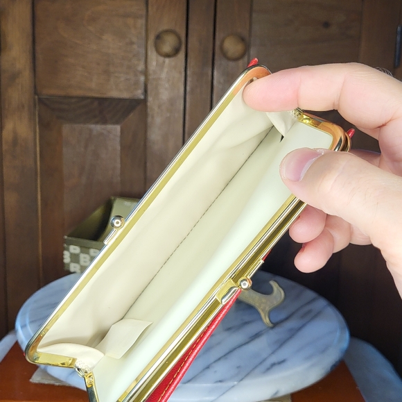 Buxton Coral Women's Clutch Wallet - Picture 5 of 17